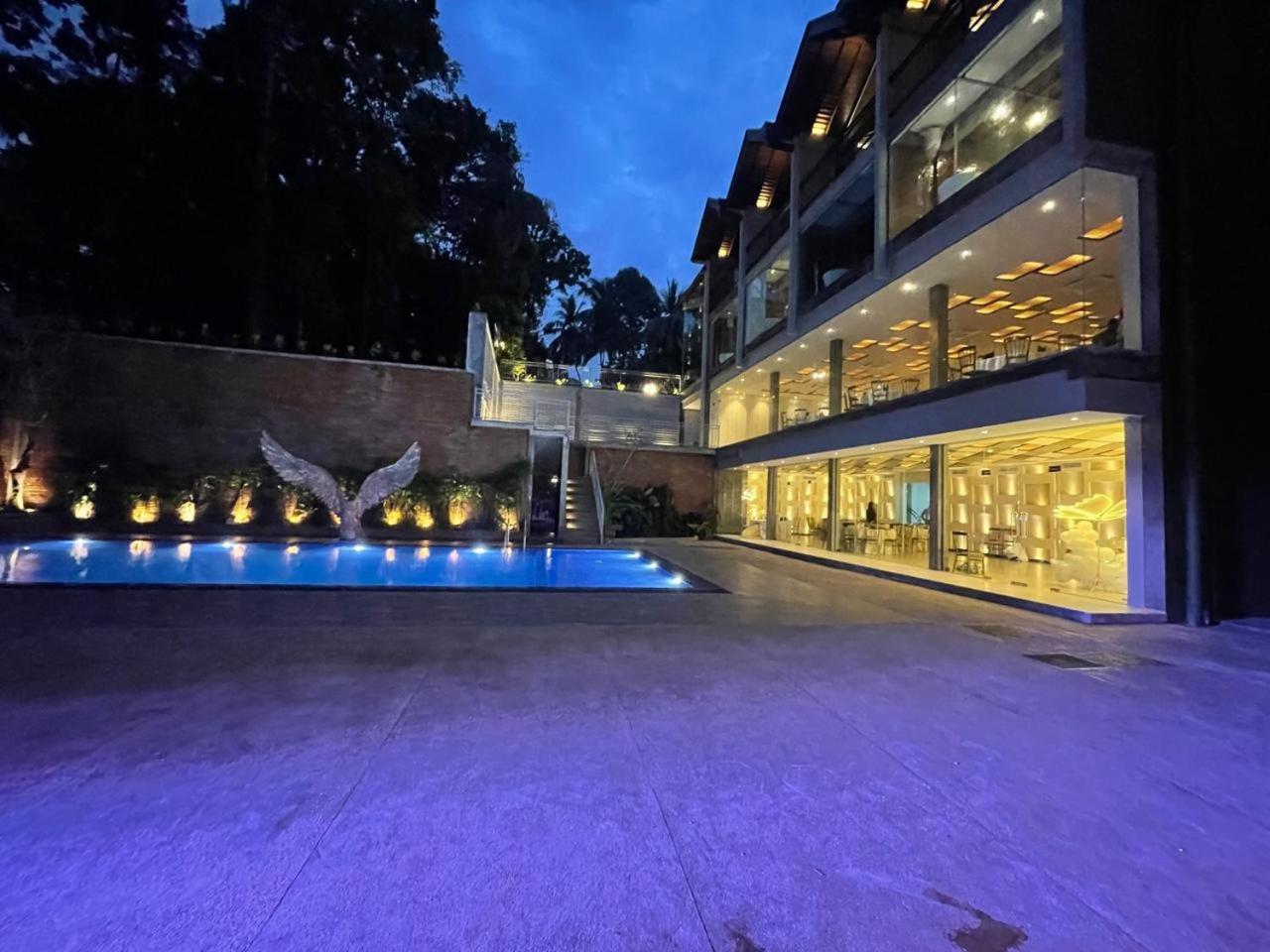 Hotel Grand Amanee Ratnapura Kültér fotó